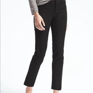 Banana Republic Black Ankle Pants Size 2